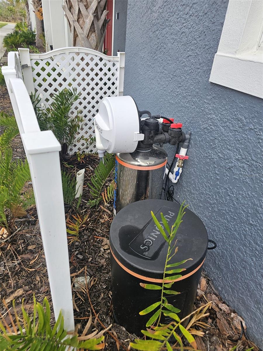 AVALON TWNHMS - Residential