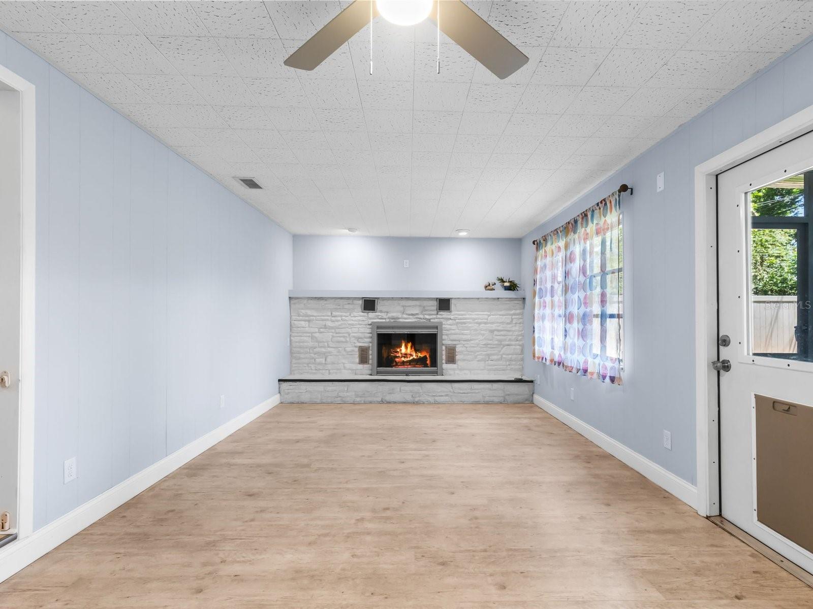 PLEASANT GROVE PARK - Residential