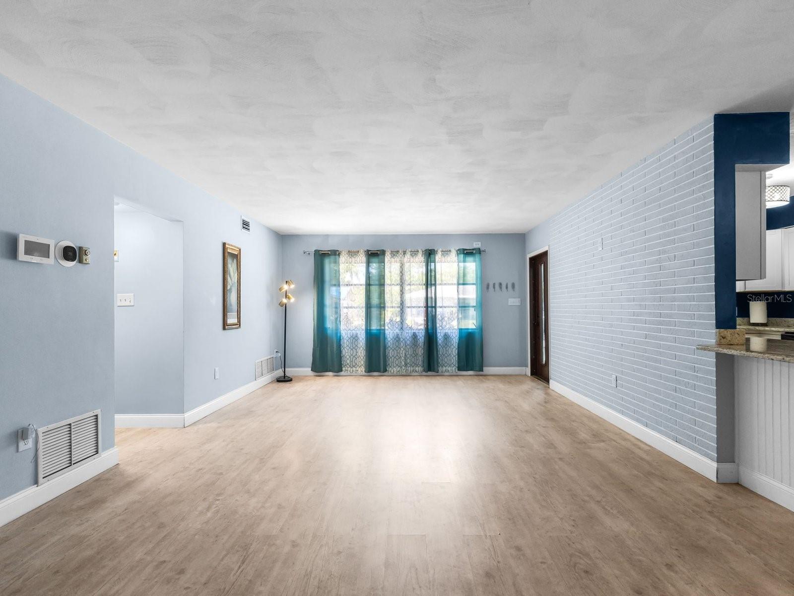 PLEASANT GROVE PARK - Residential
