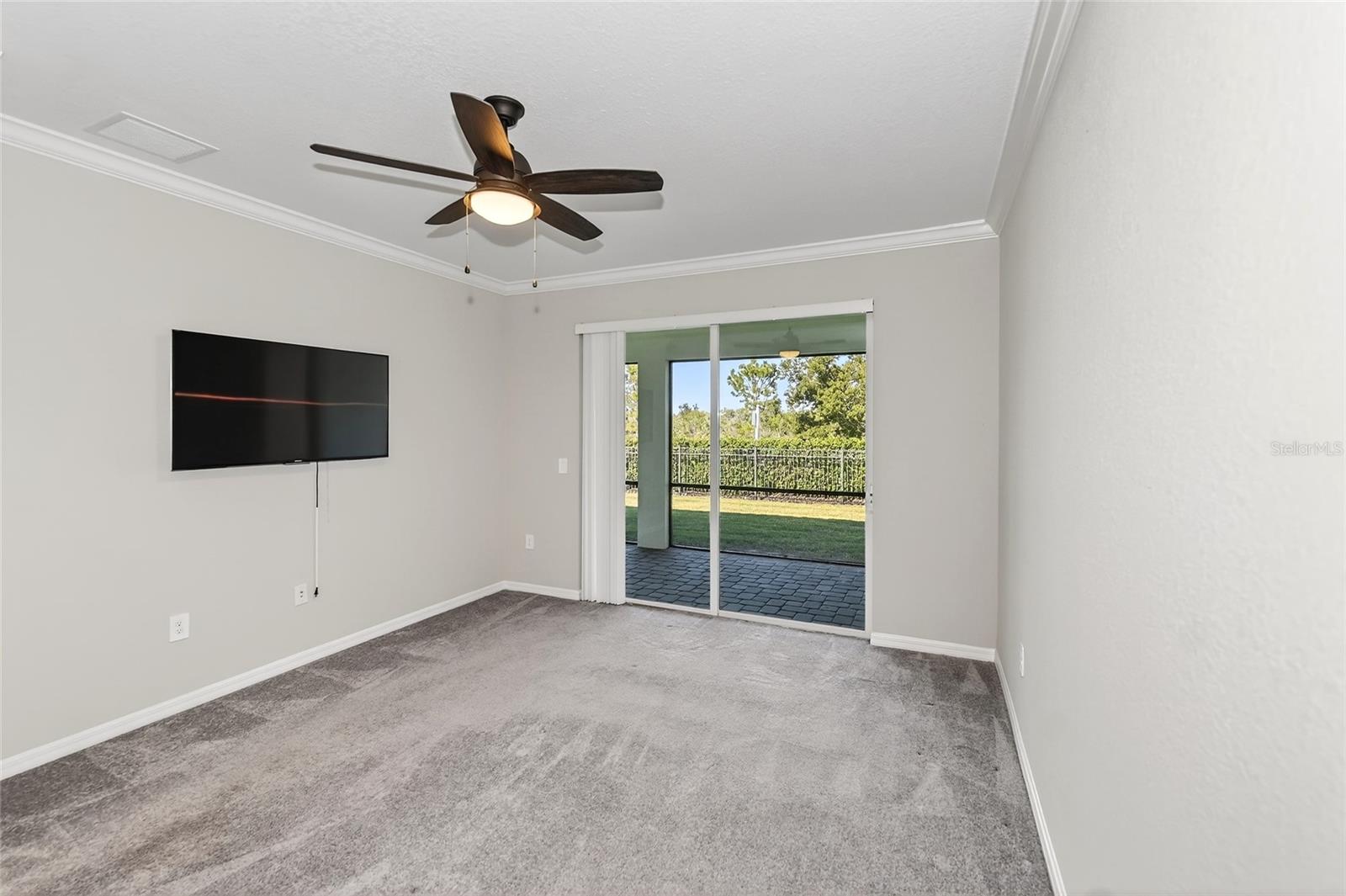 ARBOR GRANDE - Residential