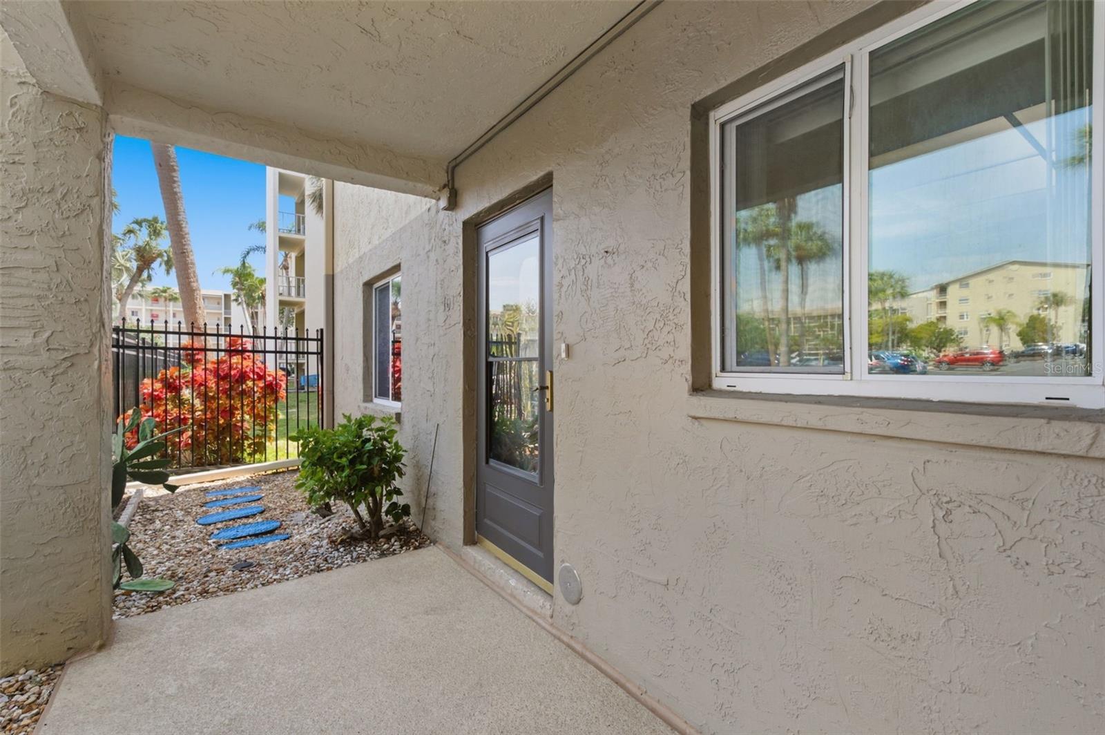 3500 LAKE BAYSHORE DRIVE K 101