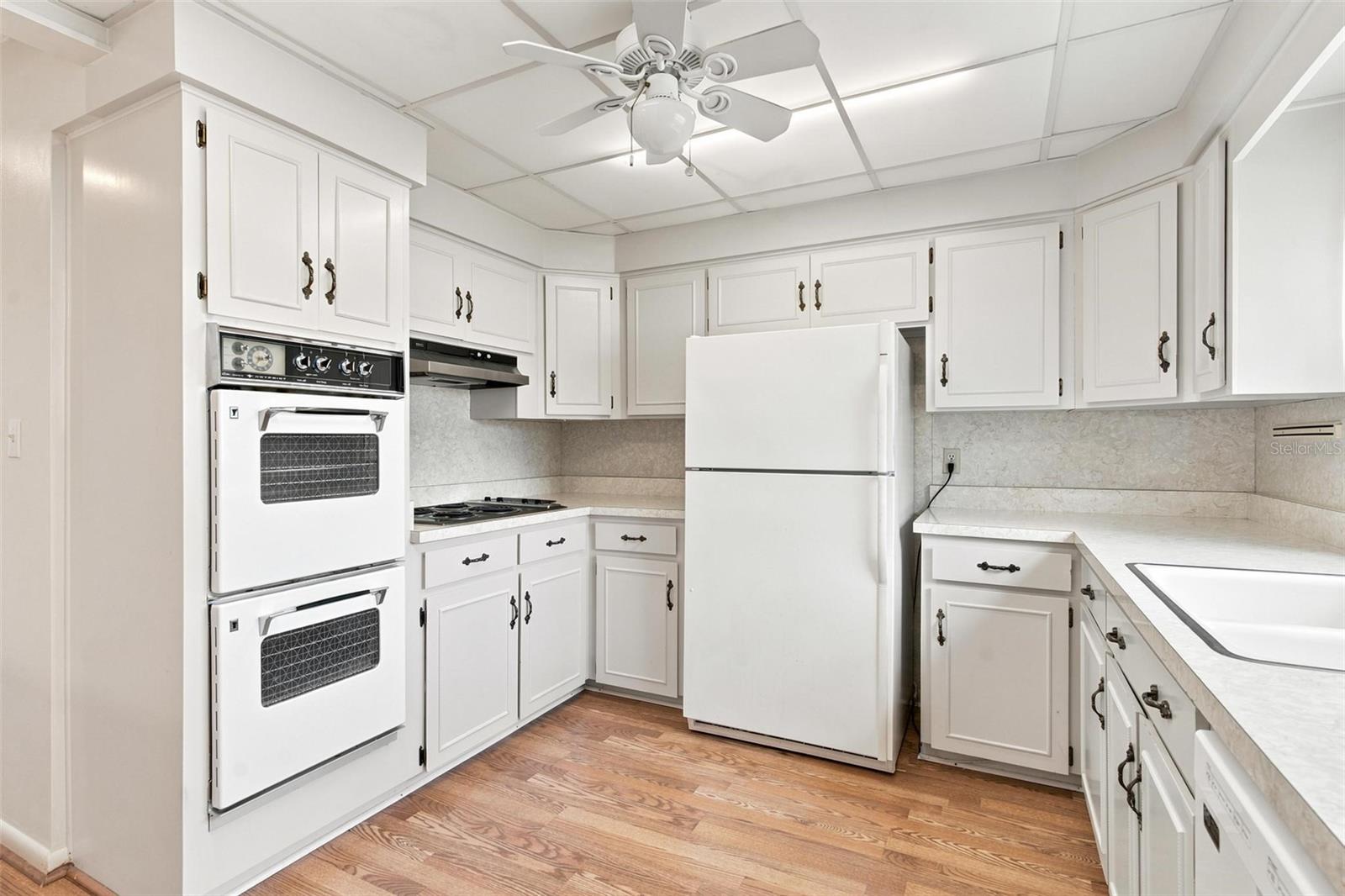 1631 CANAL COURT