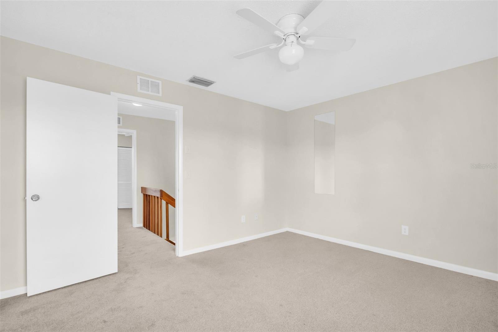 CHATEAUX DE VILLE - Residential Lease