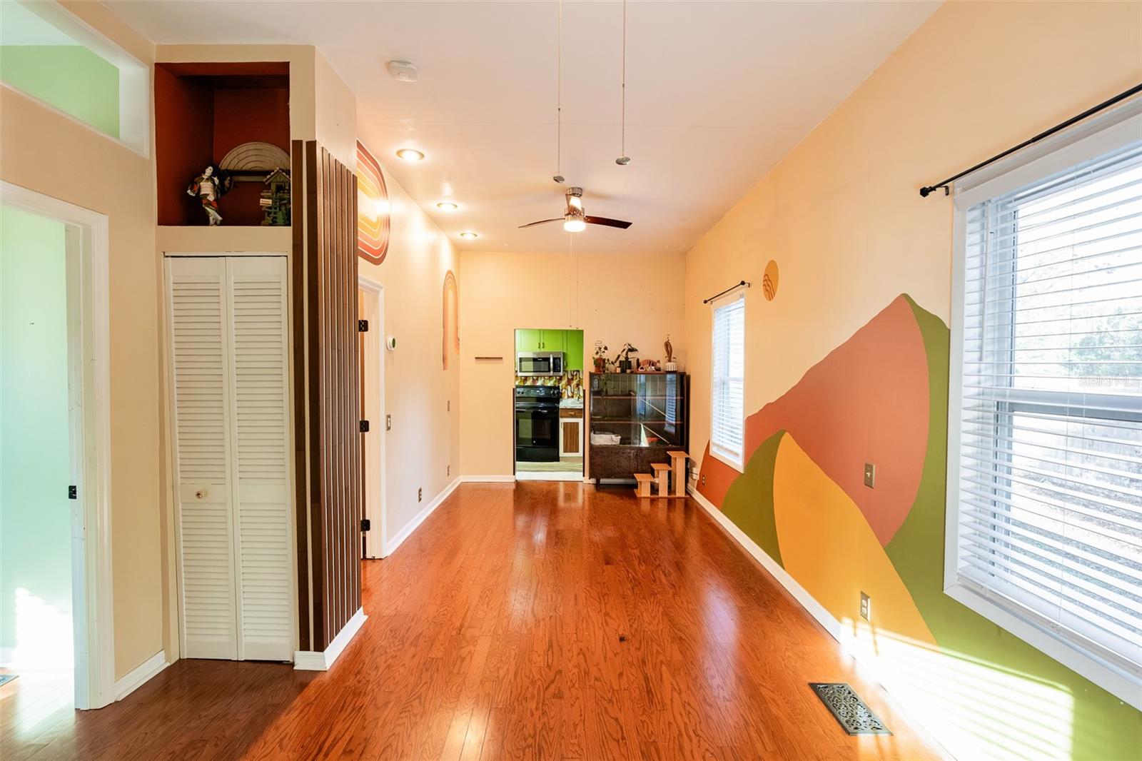 612 N SALISBURY AVENUE