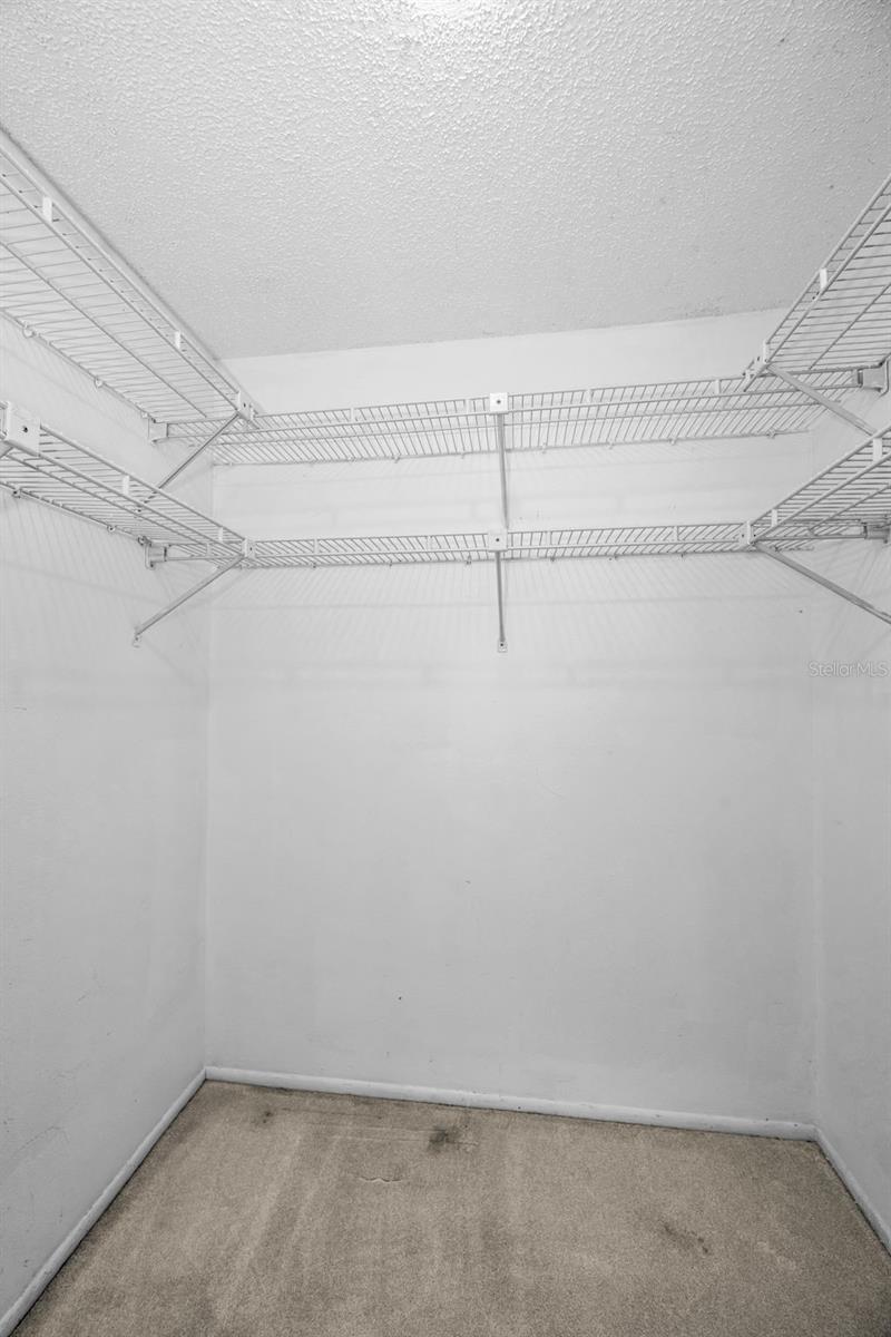 BEACON LAKES CONDO 05 01 - Residential