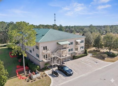 Photo of 8150 Southern Pines Dr, Brooksville, FL 34601 (MLS # TB8347332)