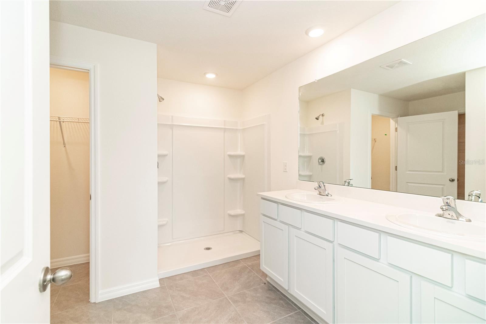 OCALA CROSSINGS SOUTH - Residential Lease