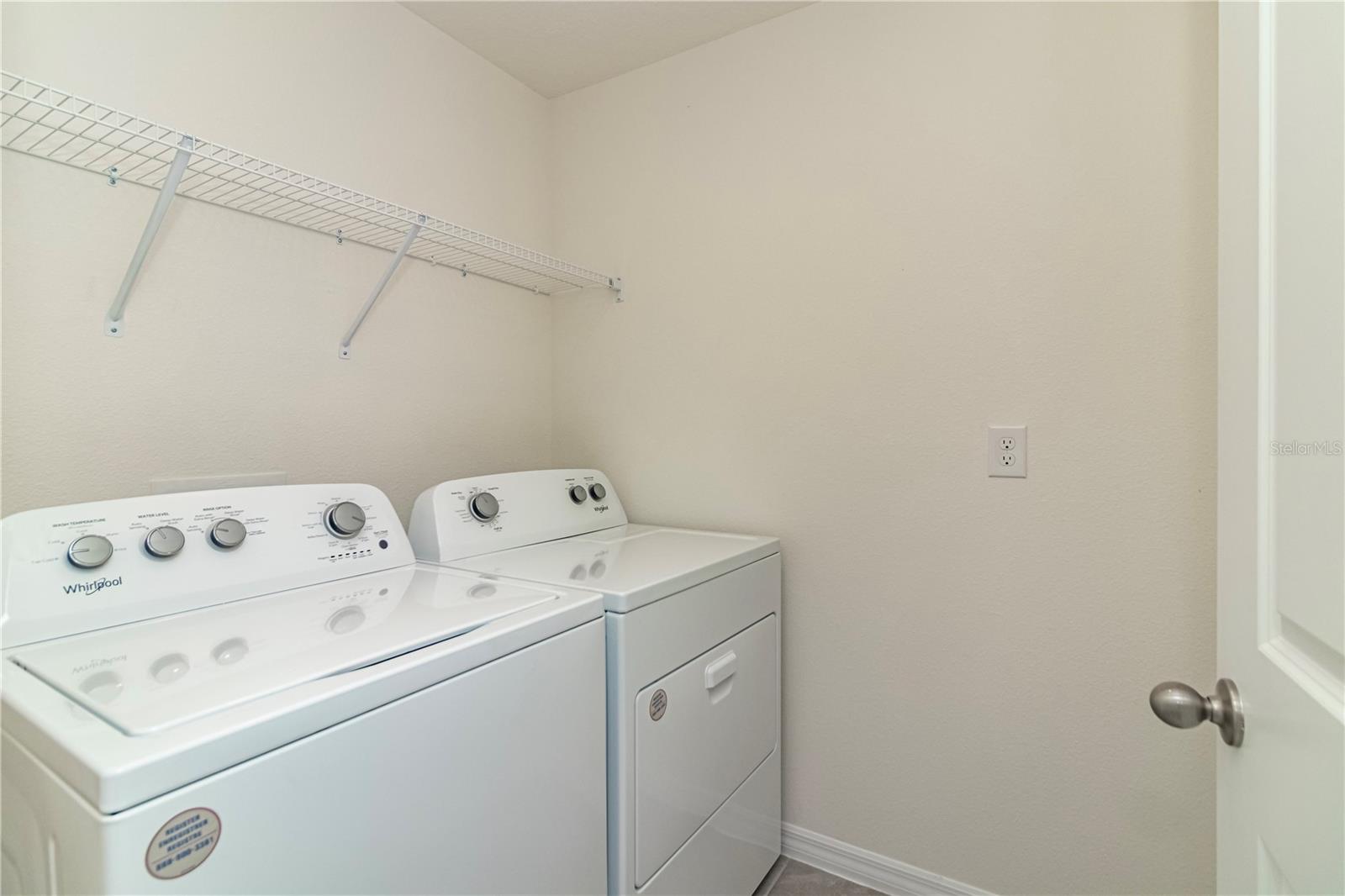 OCALA CROSSINGS SOUTH - Residential Lease