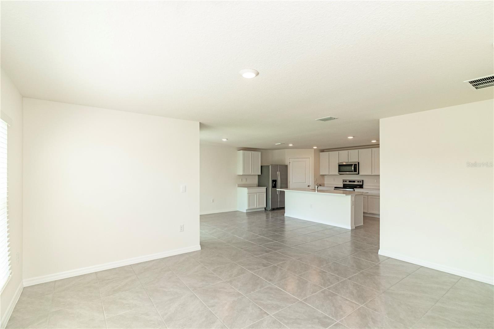 OCALA CROSSINGS SOUTH - Residential Lease