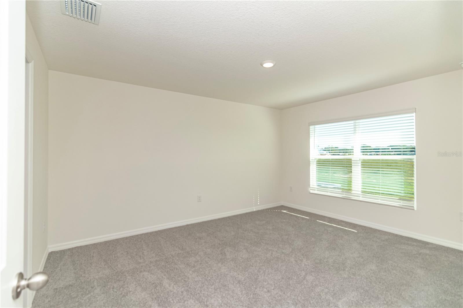 OCALA CROSSINGS SOUTH - Residential Lease