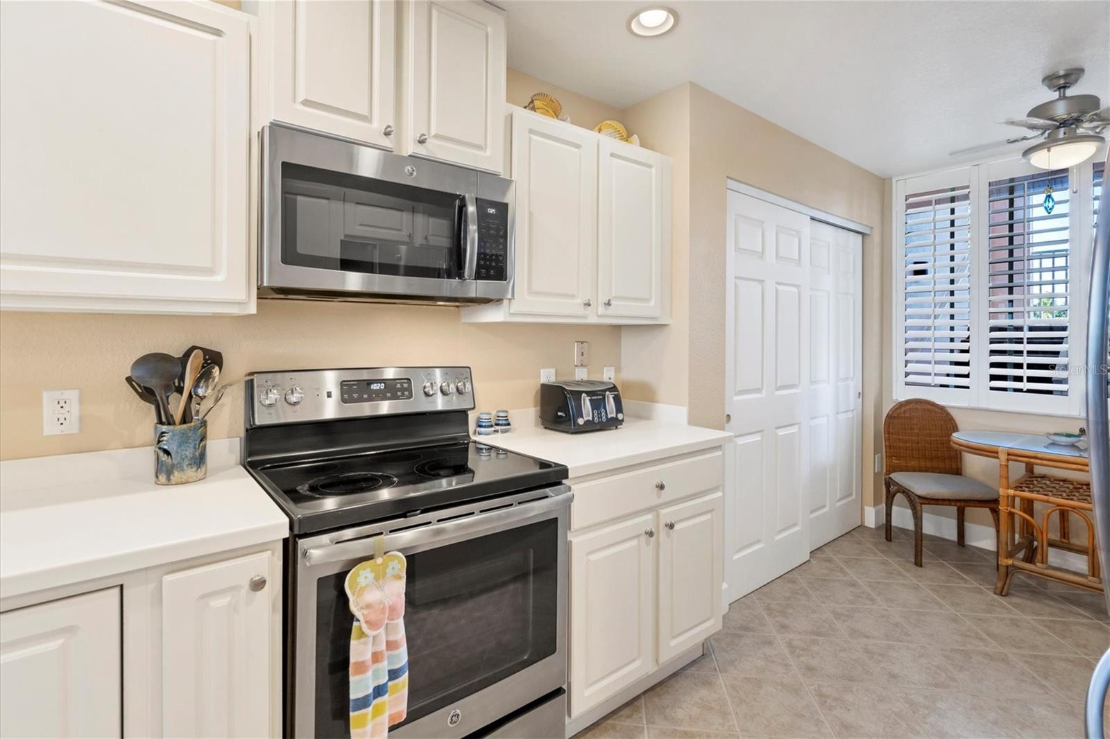 BOCA VISTA HARBOR BLDG C - Residential Lease