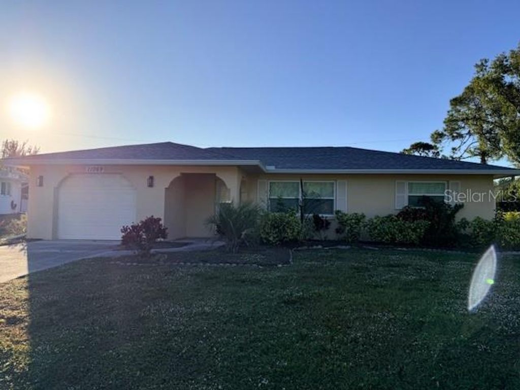 Photo of 11069 Vanessa Avenue, Englewood, FL 34224 (MLS # A4676437)