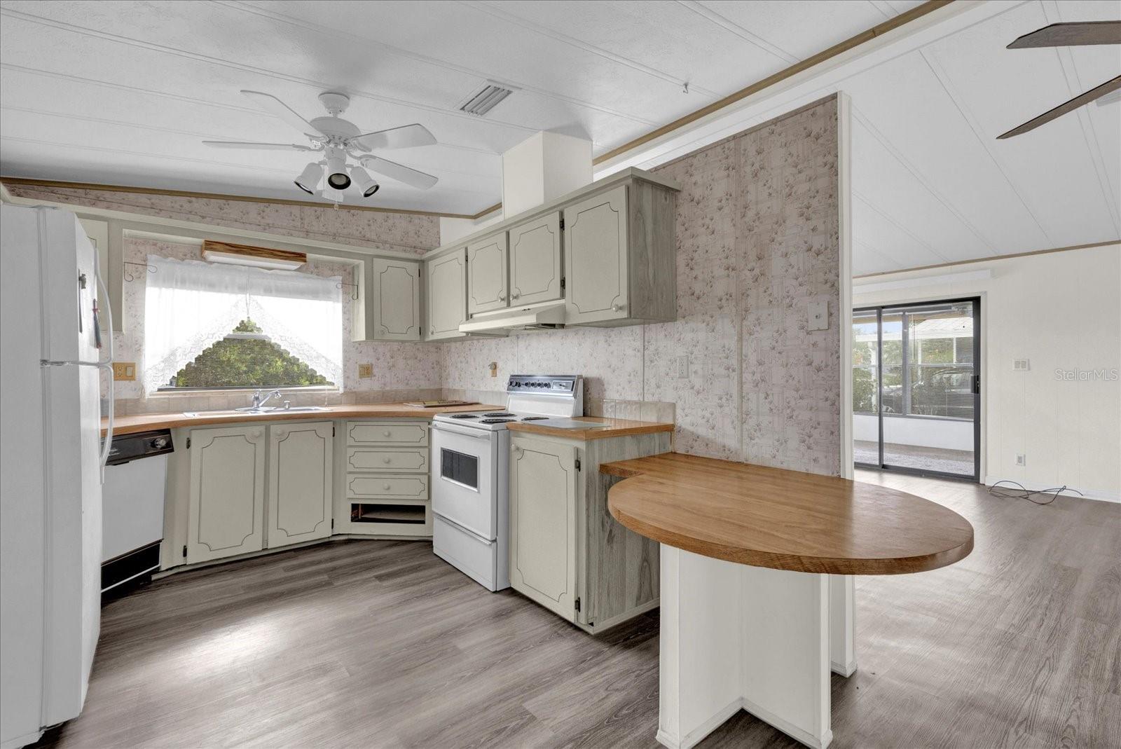 TIMBERWOODS ESTATES - Residential