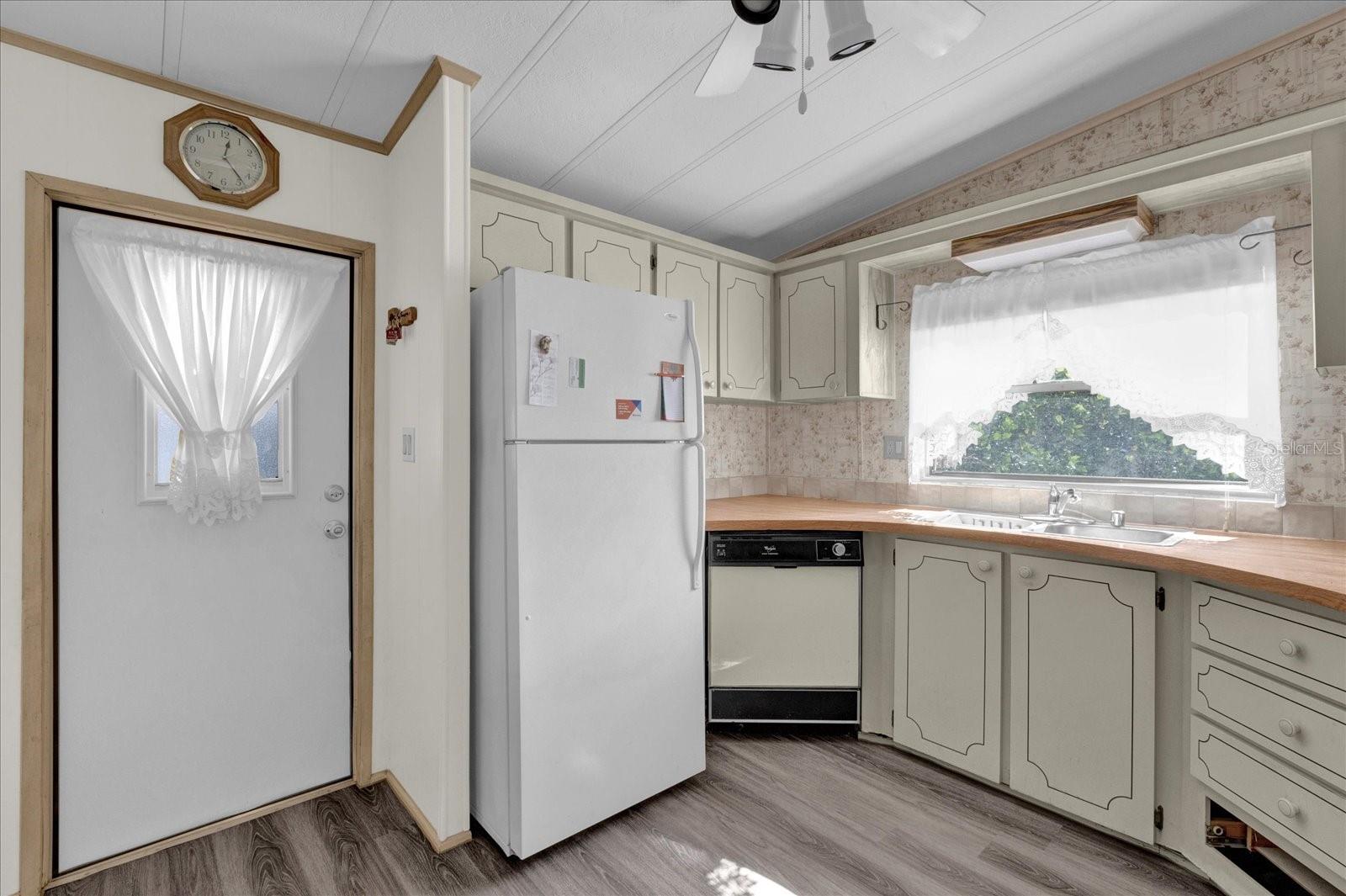 TIMBERWOODS ESTATES - Residential