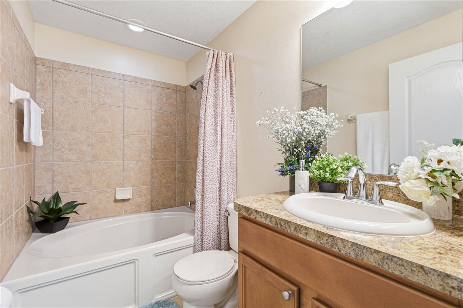 EILAND PARK TWNHMS - Residential