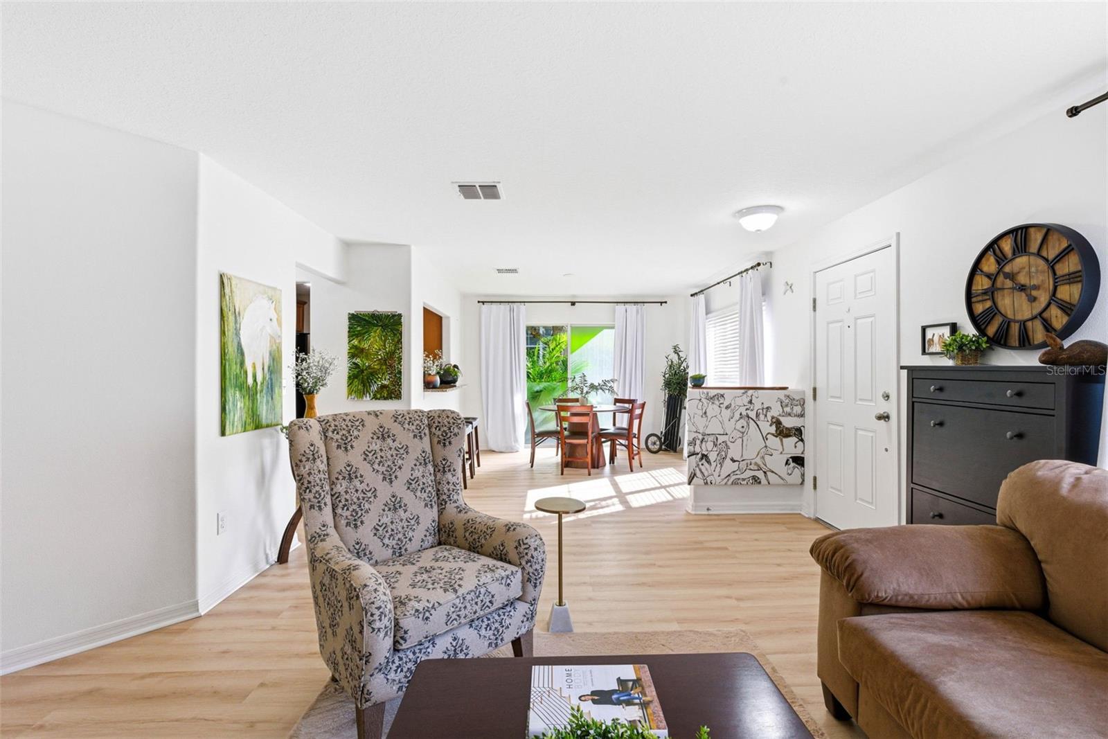 EILAND PARK TWNHMS - Residential