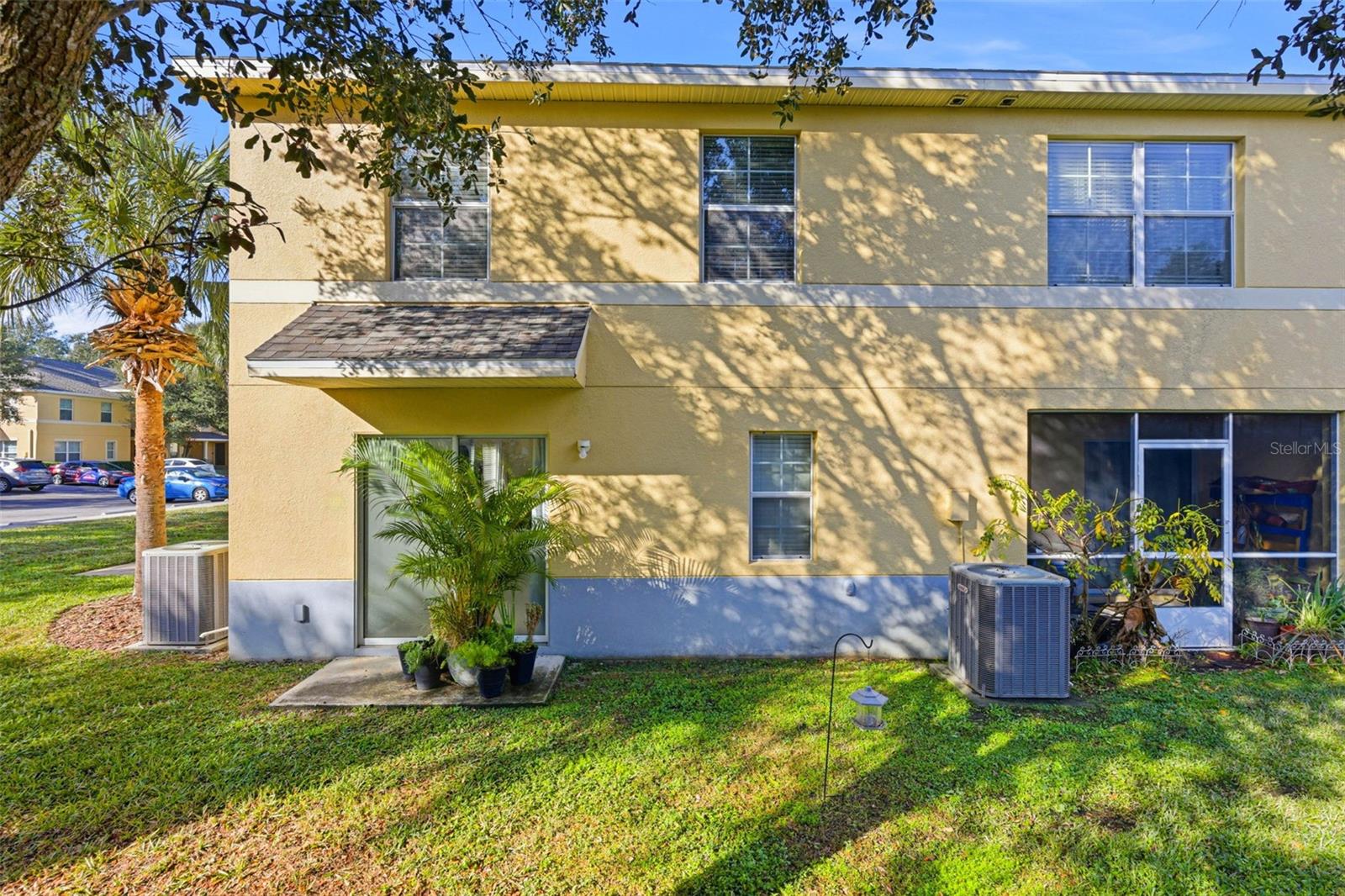 EILAND PARK TWNHMS - Residential