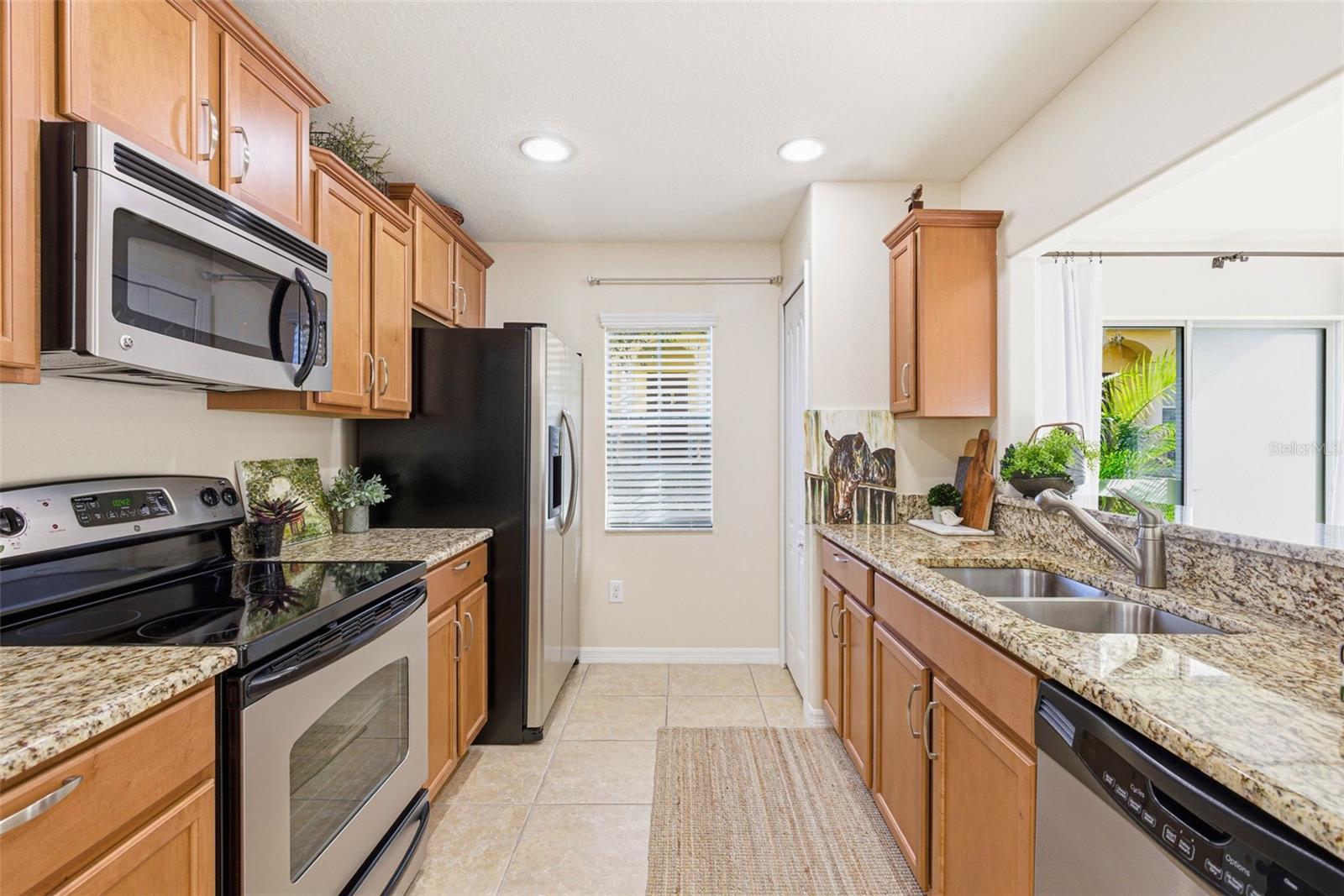 EILAND PARK TWNHMS - Residential