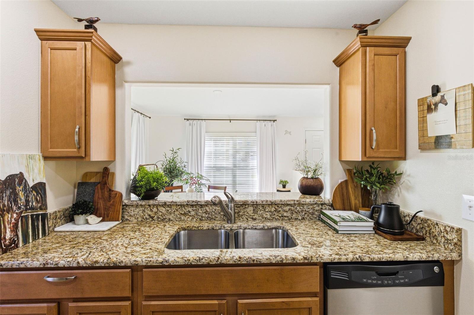 EILAND PARK TWNHMS - Residential