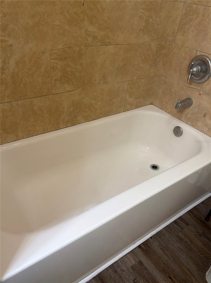 BON AIR - Residential Lease