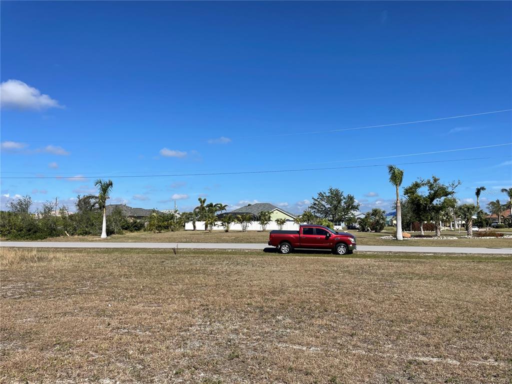 PORT CHARLOTTE SEC 081 - Land