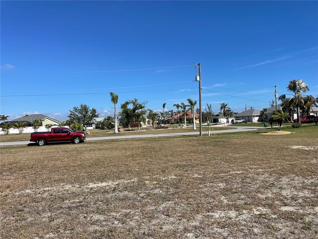 PORT CHARLOTTE SEC 081 - Land