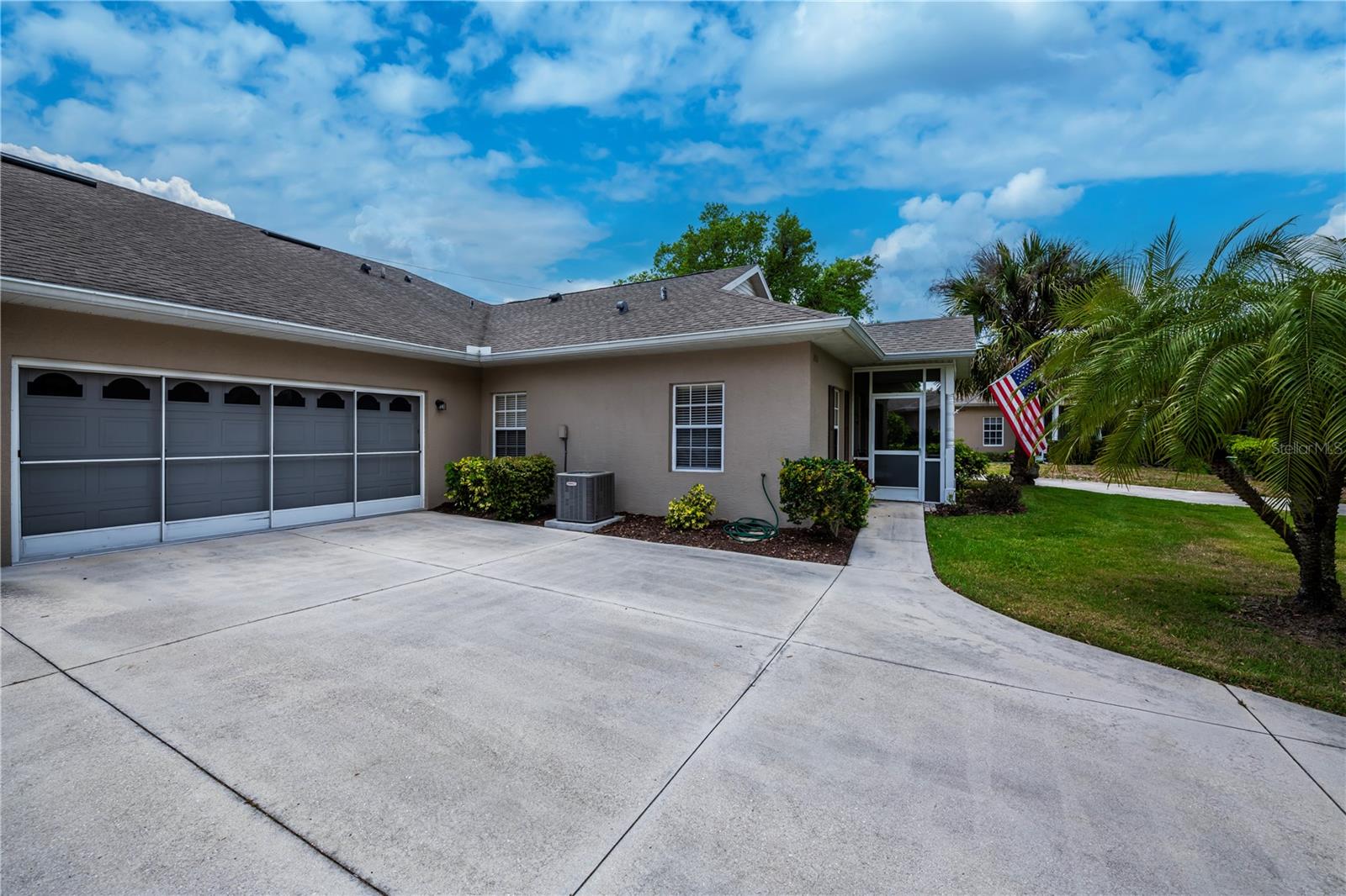 HERITAGE OAK PARK 01 - Residential