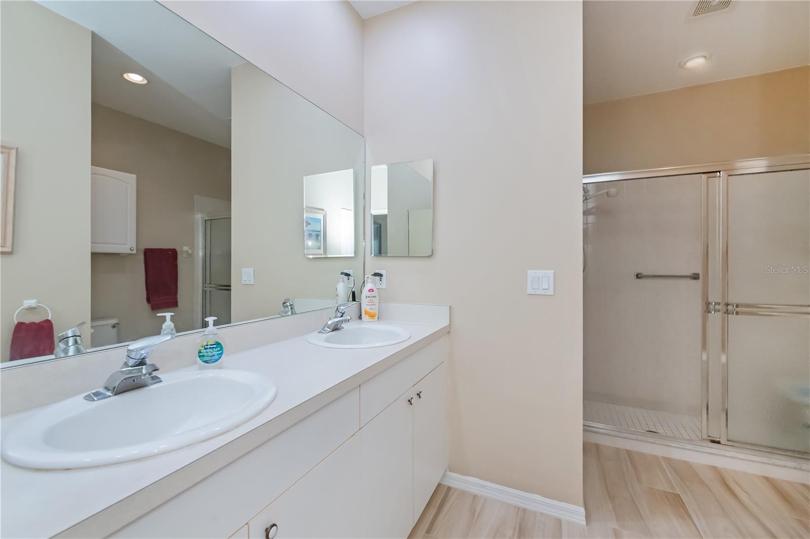 HERITAGE OAK PARK 01 - Residential