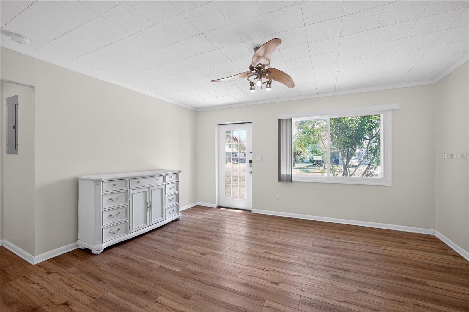 FAIRLAWN PARK - Residential