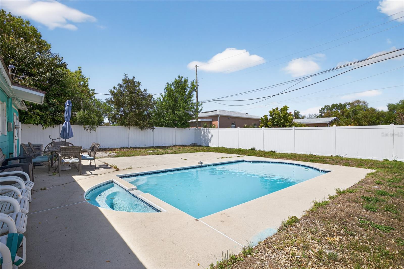 FAIRLAWN PARK - Residential