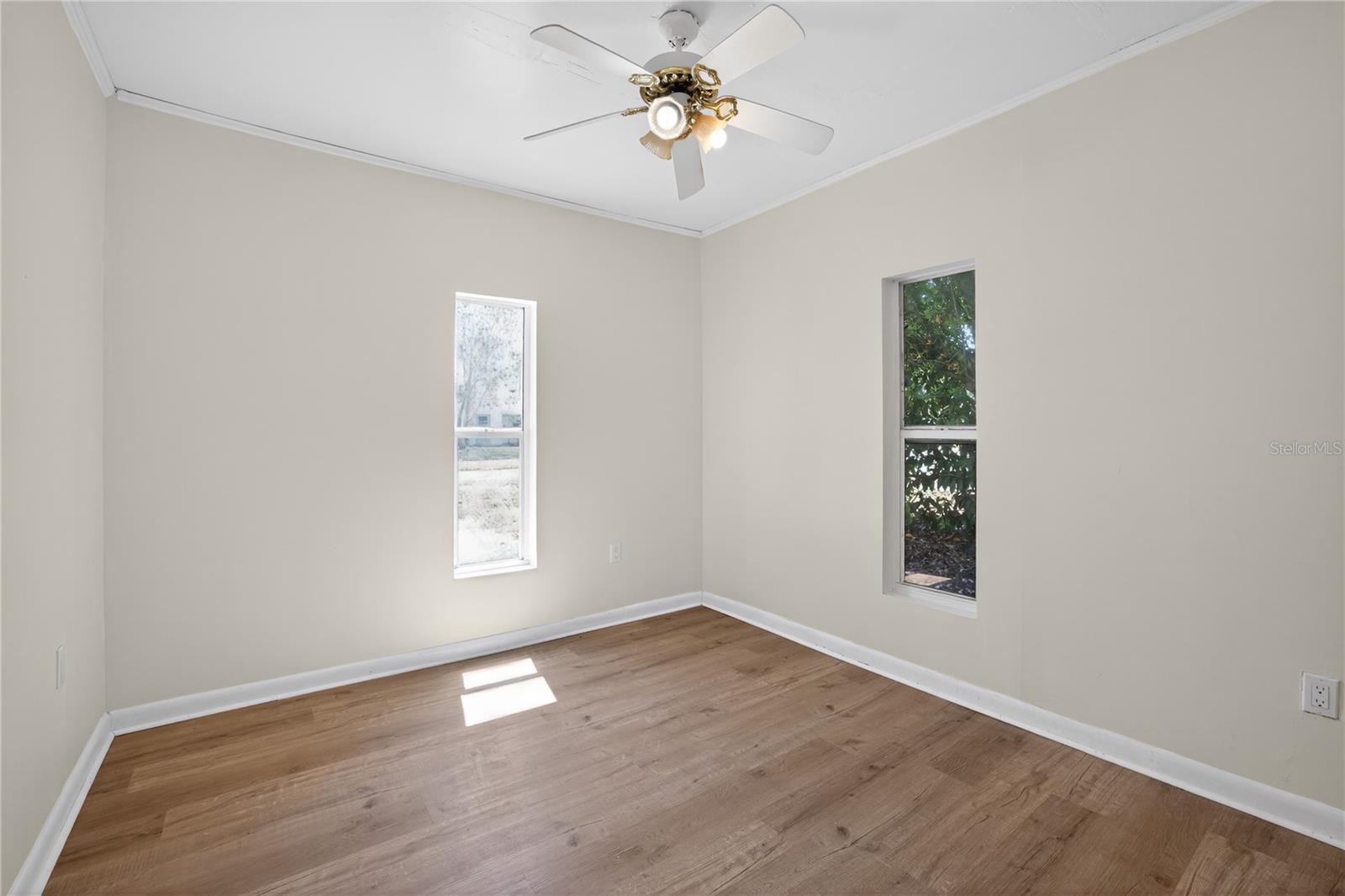 FAIRLAWN PARK - Residential