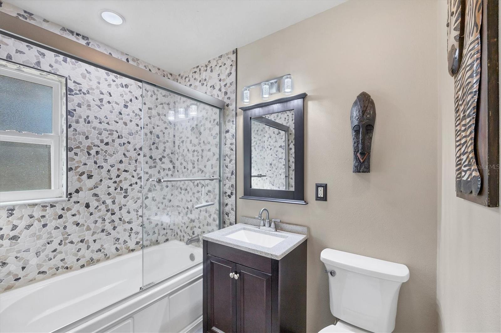 PELICAN SHORES - Residential