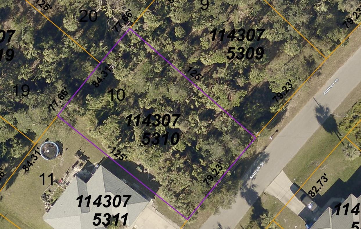 Standard building lot in a developing area of North Port. Area of newer homes with new construction going on and several builders to choose from. Close to shopping in either North Port or Port Charlotte.