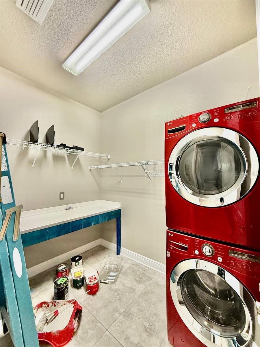 WATERSET PH 2C3-1/2C3-2 - Residential Lease