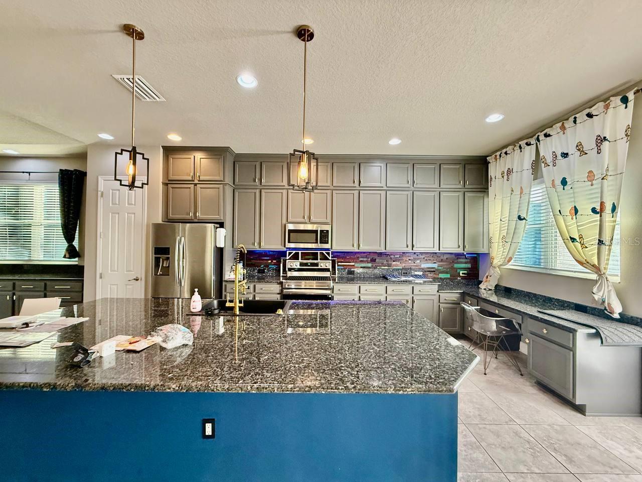 WATERSET PH 2C3-1/2C3-2 - Residential Lease