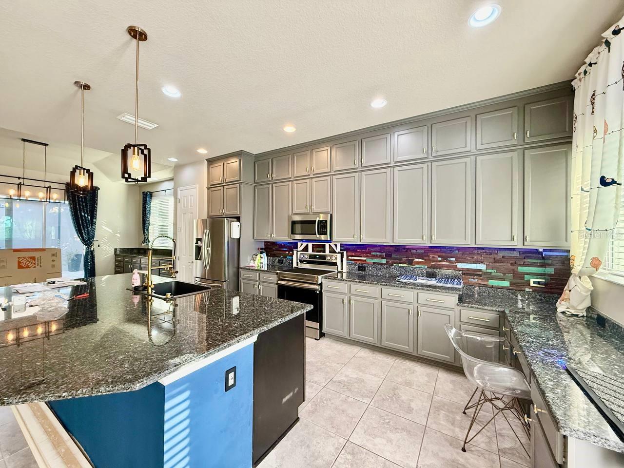 WATERSET PH 2C3-1/2C3-2 - Residential Lease