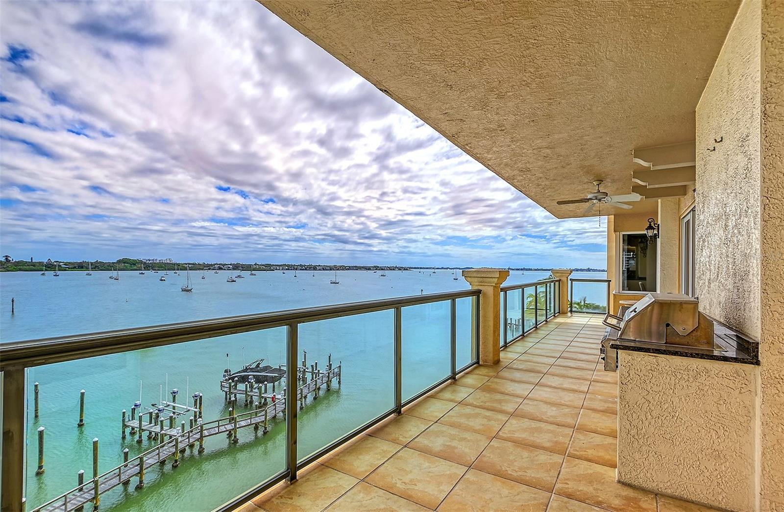 LA BELLASARA - Residential