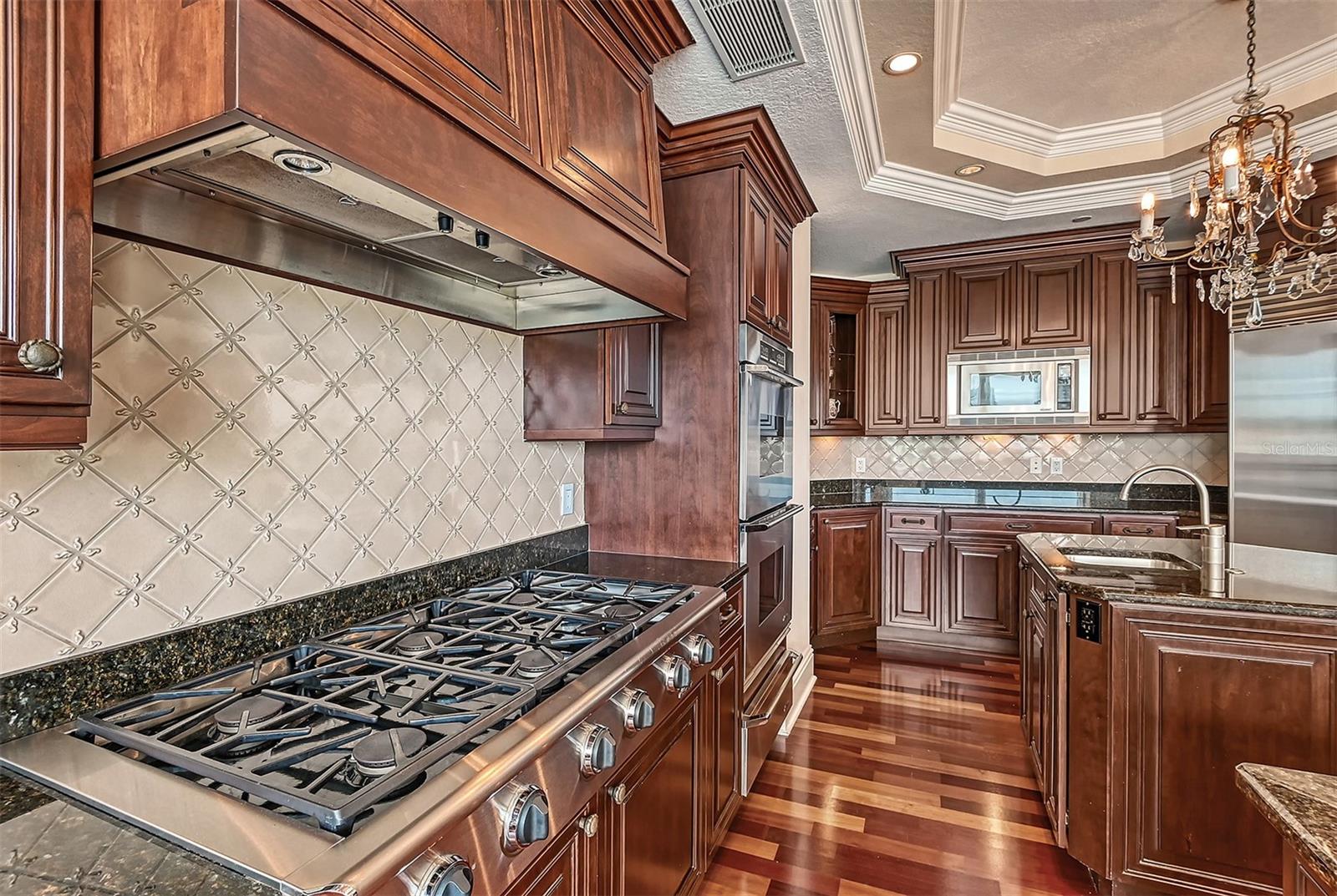 LA BELLASARA - Residential