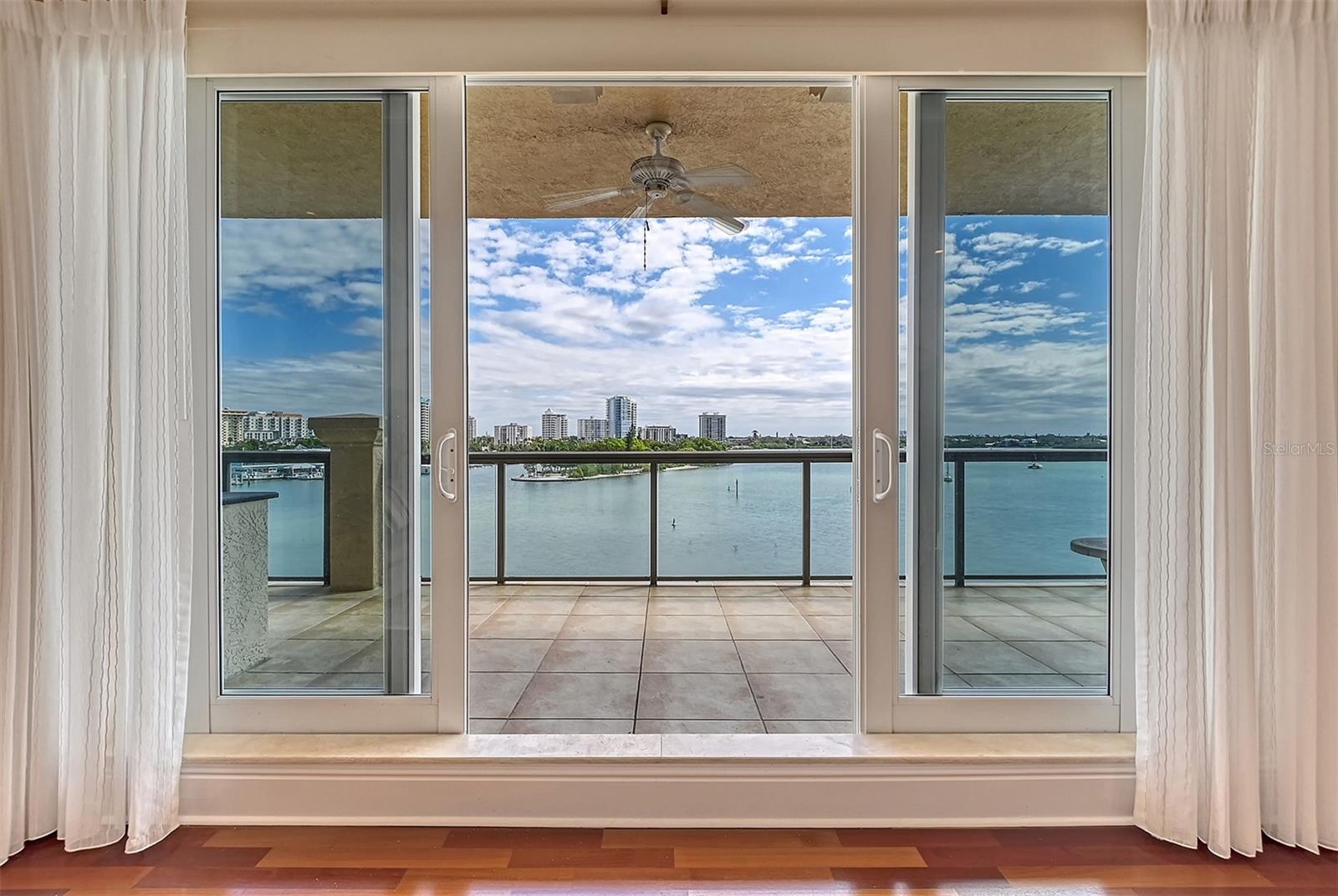 LA BELLASARA - Residential