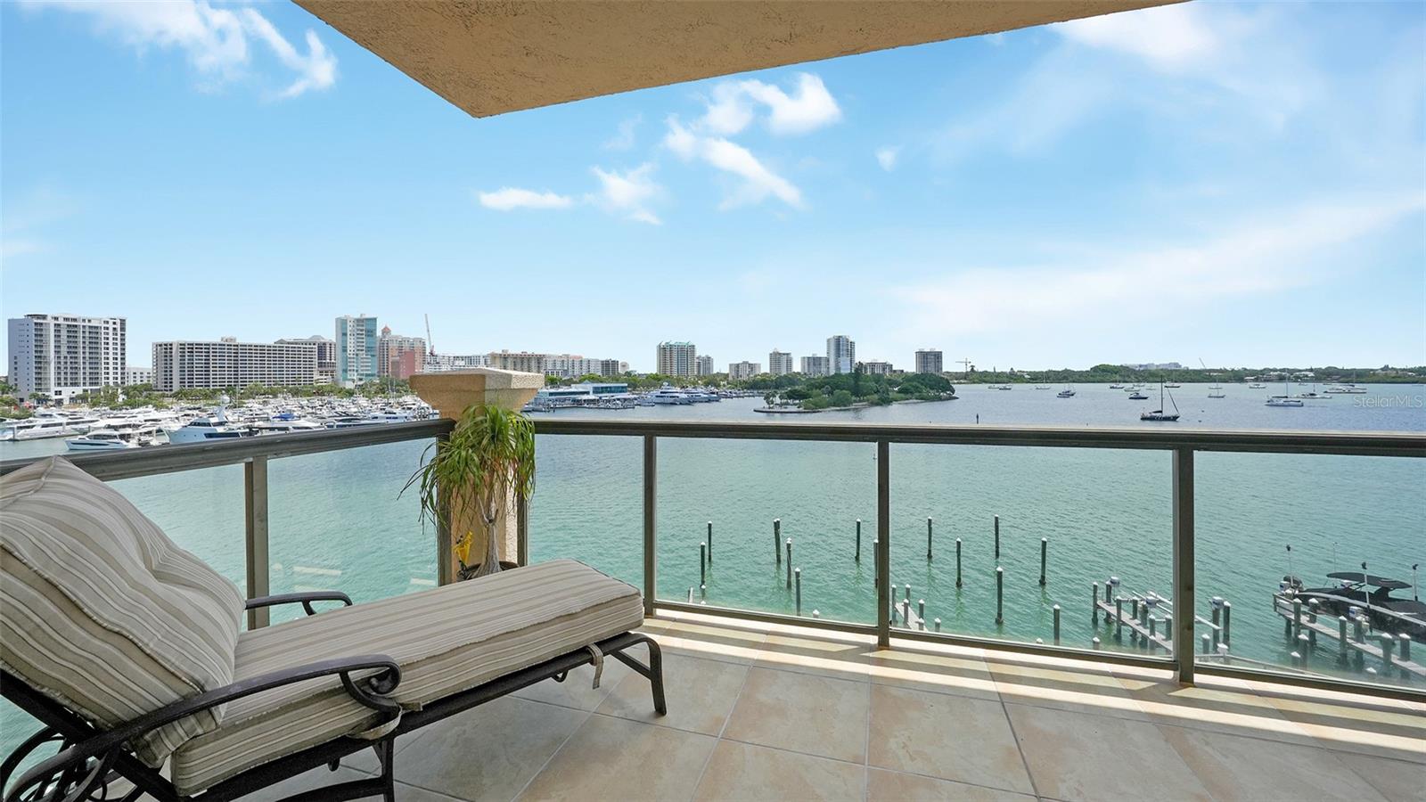 LA BELLASARA - Residential