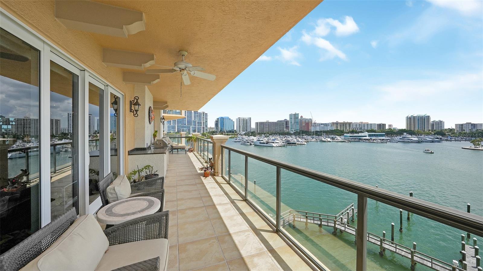 LA BELLASARA - Residential