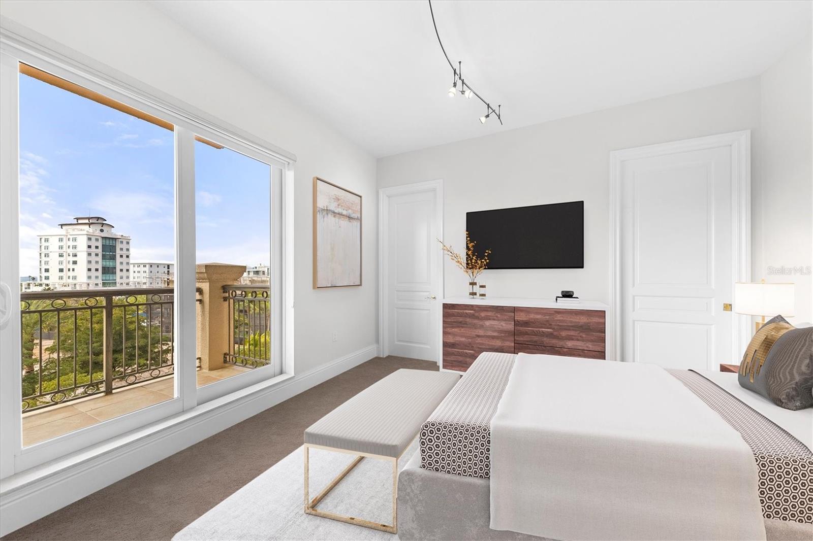 LA BELLASARA - Residential