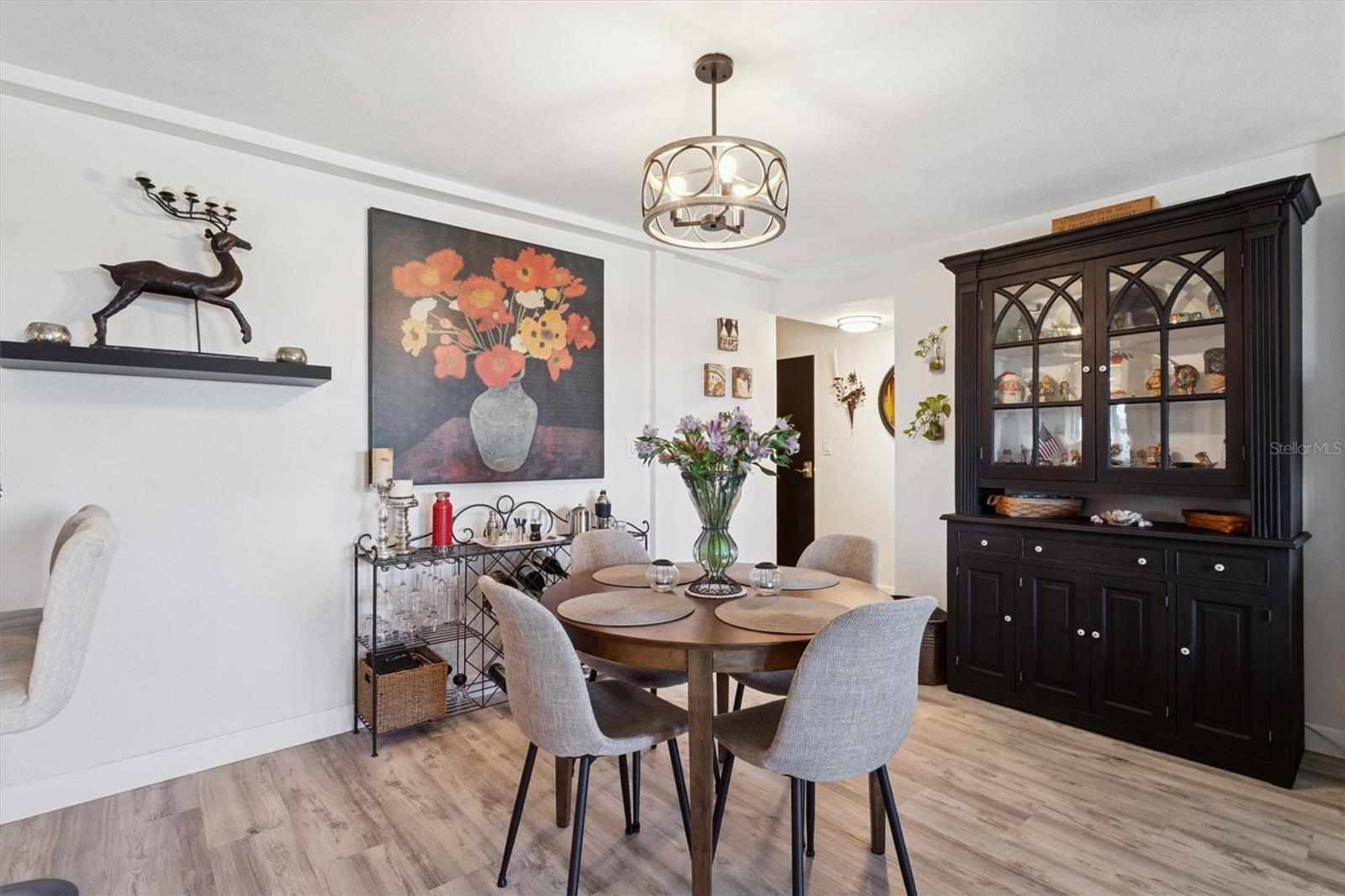 SUNCOAST TOWERS APTS CO-OP - Residential