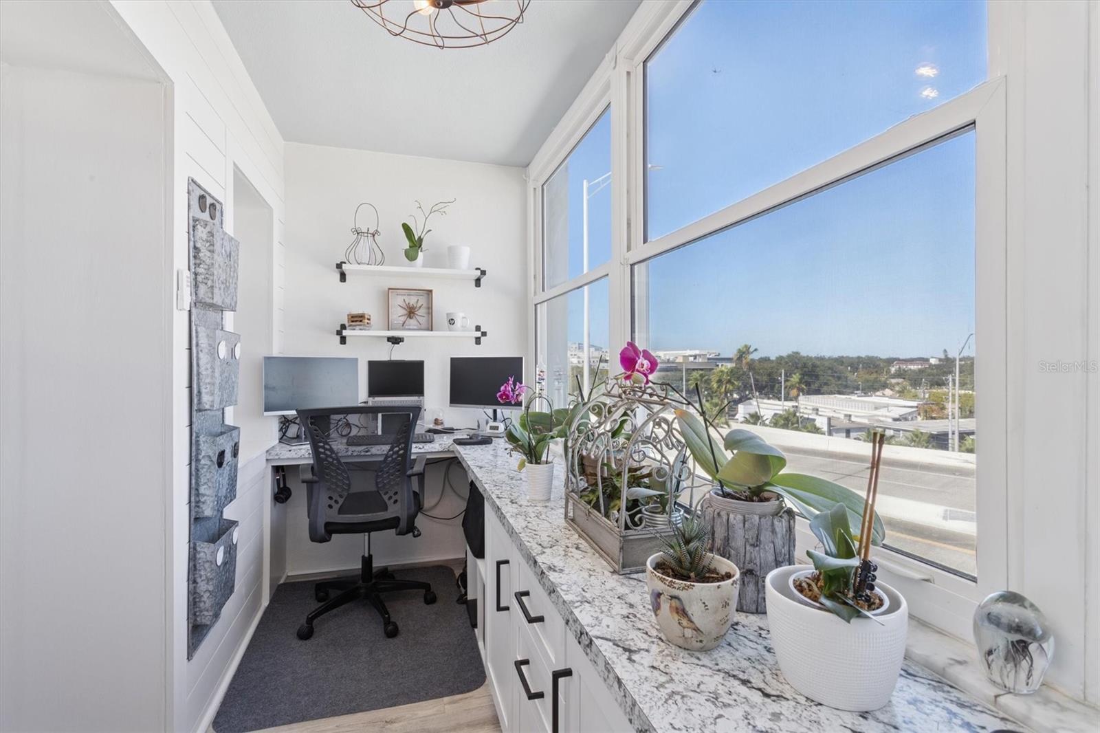 SUNCOAST TOWERS APTS CO-OP - Residential