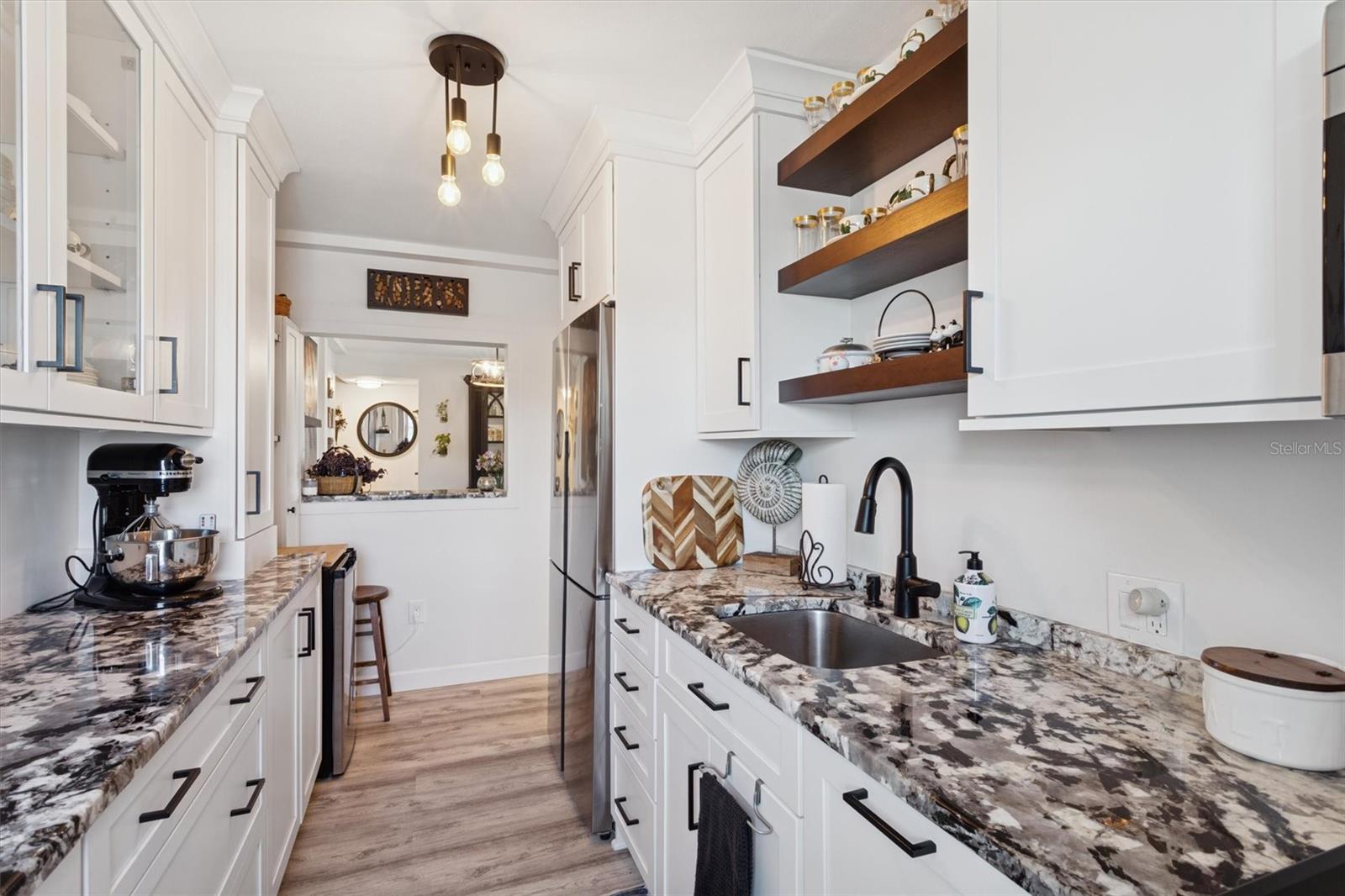 SUNCOAST TOWERS APTS CO-OP - Residential