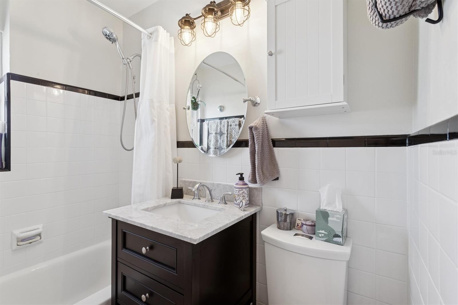 SUNCOAST TOWERS APTS CO-OP - Residential