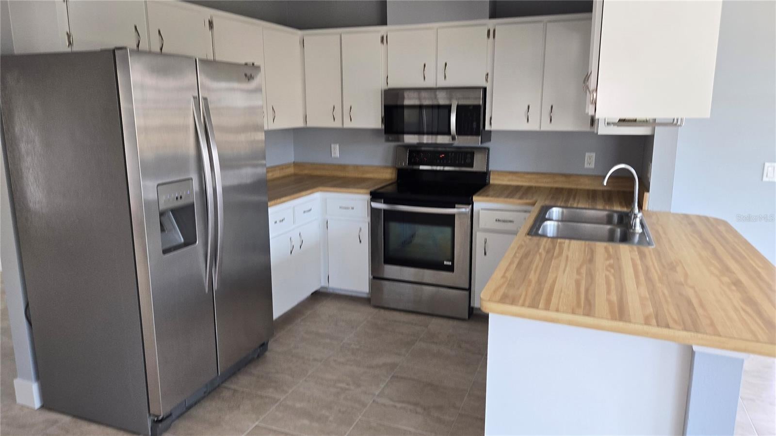 Search Properties for Sale 1 347 HOLLY ROAD