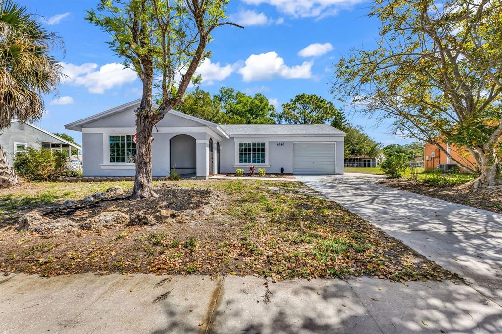 Photo of 6640 Electra Avenue, North Port, FL 34287 (MLS # C7524889)