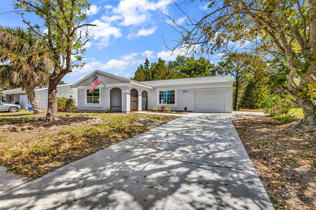 Photo of 6640 Electra Avenue, North Port, FL 34287 (MLS # C7524889)
