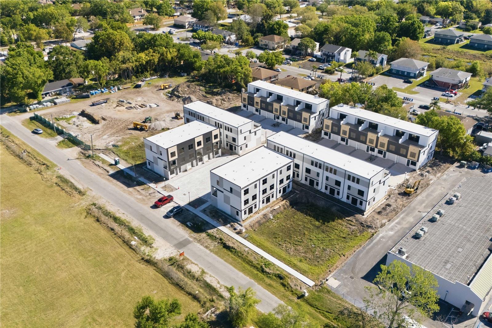 FONTANAROSA VILLAGE TWNHMS - Residential